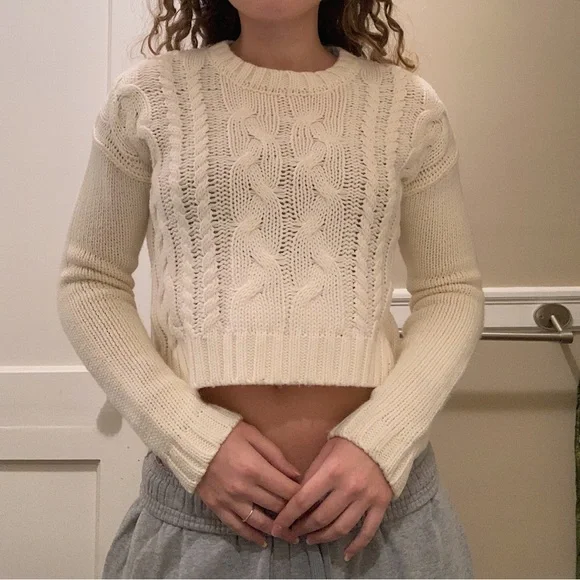 NWOT Urban Outfitters Knit Sweater - Picture 7 of 7